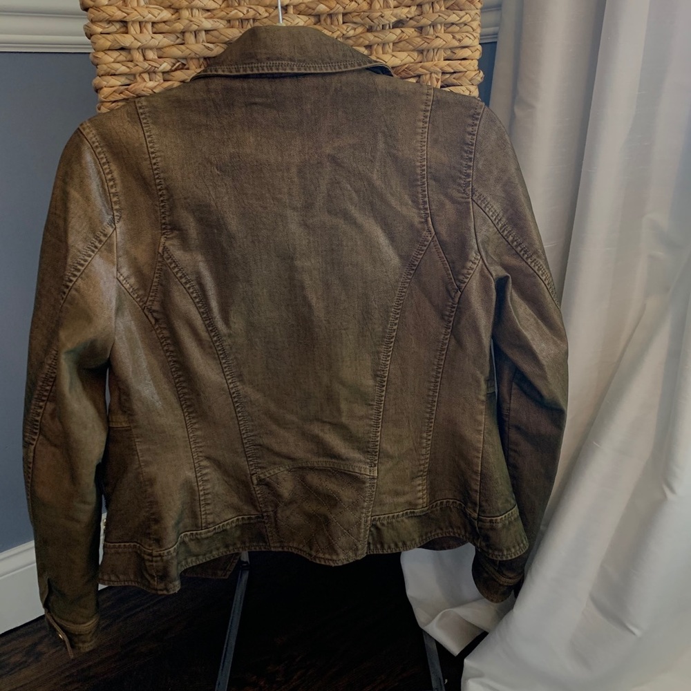 Leather jacket - Picture 4 of 4